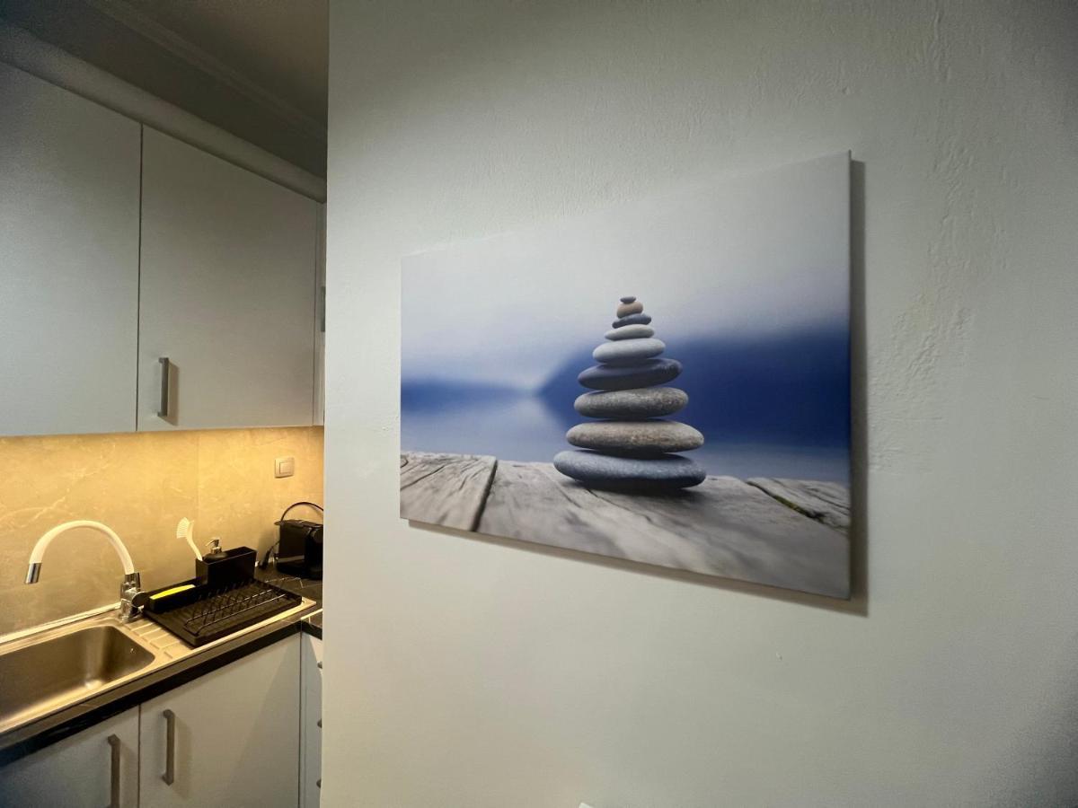 Serres City Center Modern Apartment Exterior foto